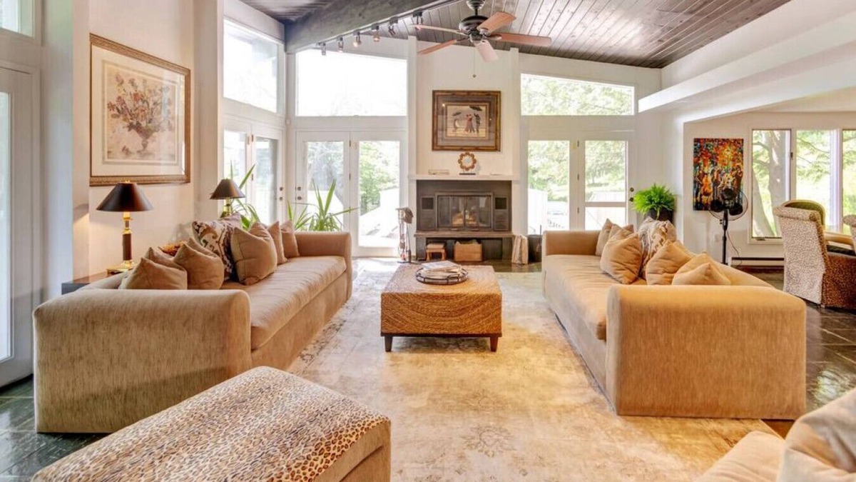 Denver House | Trendy Contemporary Vibe Private Pool and Hot Tub