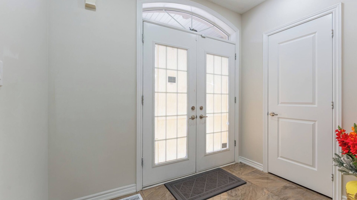 Brampton House | Trendy & Cozy ~ 5BR, 4.5WR Detached Spacious House
