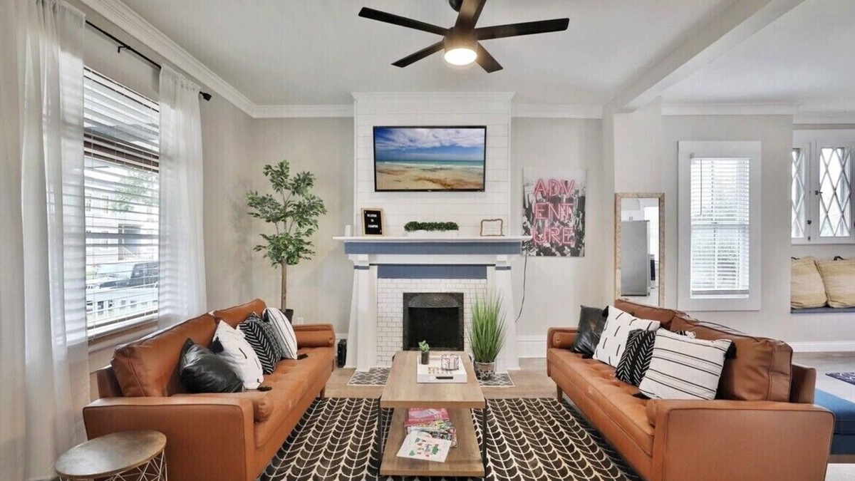 Olde Towne East House | ★ Trendy Spot Newly Remodeled in the <3 of it all!