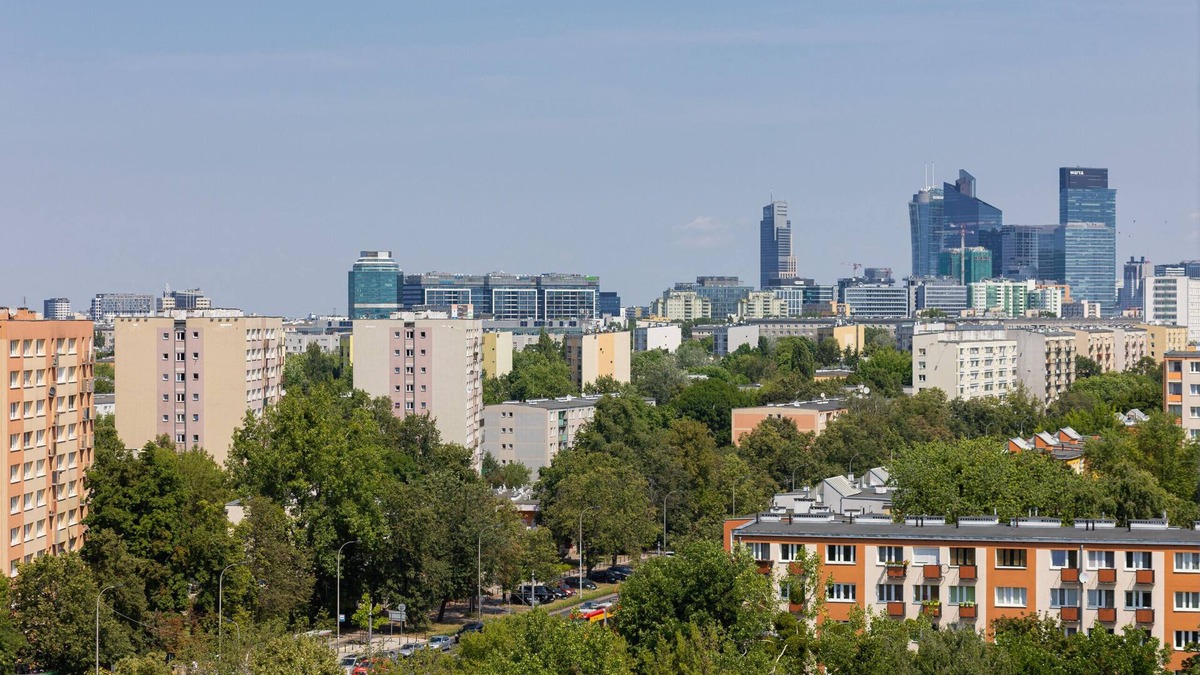 Rakowiec Apartment | Trendy Warsaw Apartment by Renters