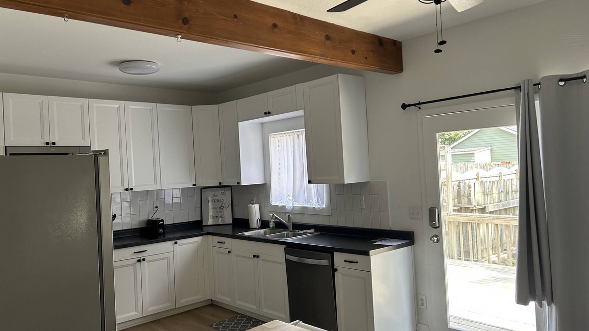 West Des Moines House | Trendy West Des Moines Bungalow