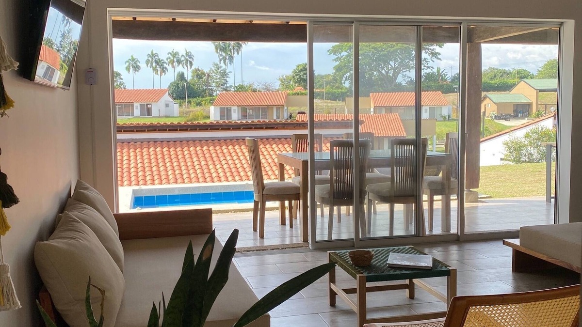 Armenia House | Tres Colinas Estancia 27