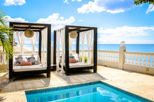 Rincon Bed & Breakfast | Tres Sirenas Beach Inn