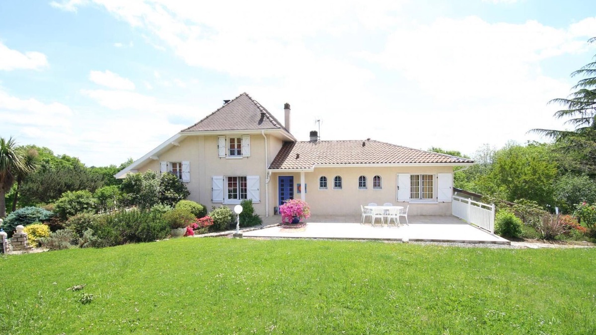 L'Hopital-d'Orion House | Trescoigt - L'hopital-d'orion