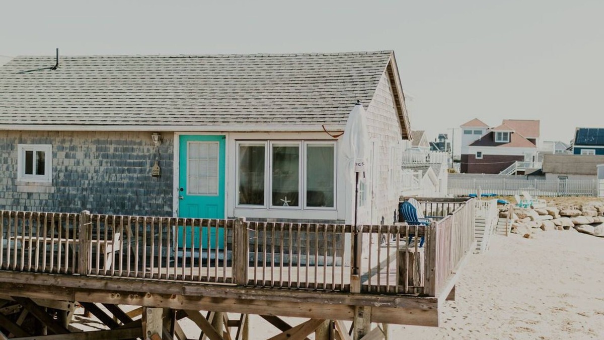 Matunuck House | Trestles Beach Front Cottage