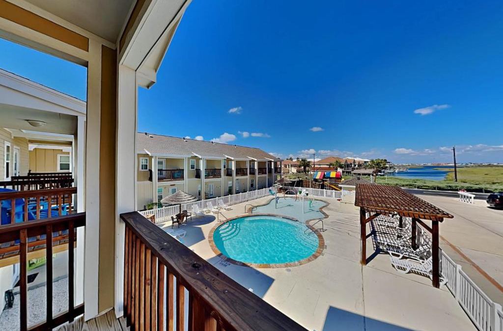 Corpus Christi Apartment | Trestles