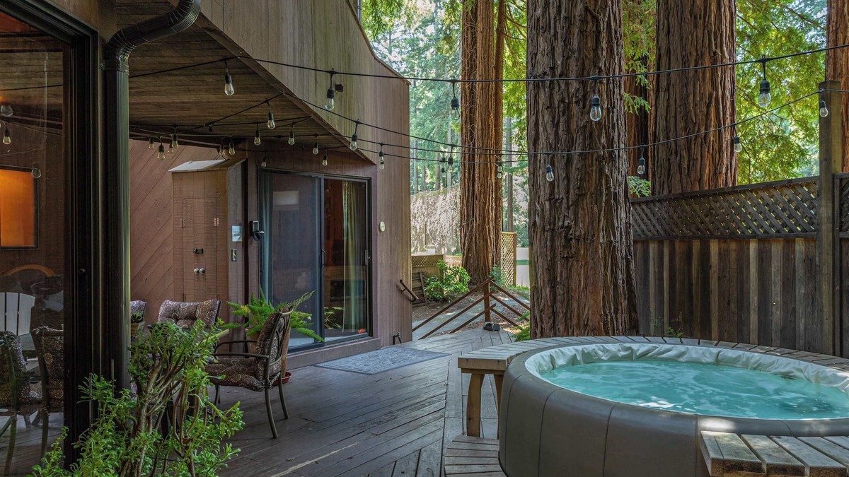 Northwood House | Tri-Level MCM Masterpiece, Redwoods, Golf & Spa
