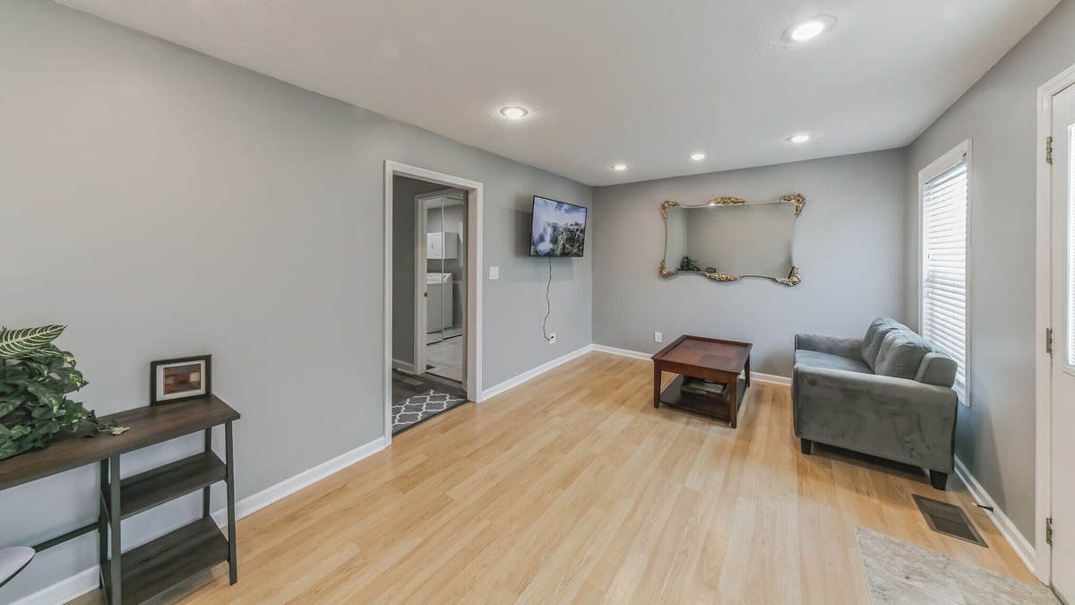 Kenova House | Tri-State Luxury Rental Properties
