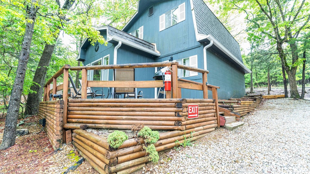 Indian Point Cabin | Tribesman #1 Renovated, Near Silver Dollar, Lake
