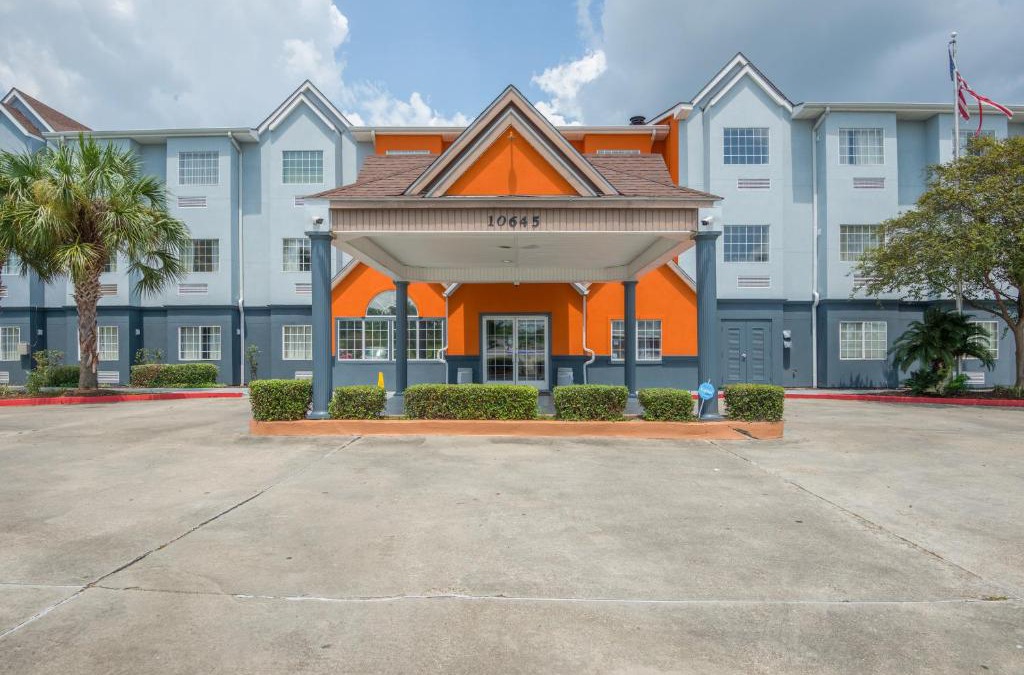 Baton Rouge Hotel | Trident Inn & Suites, Baton Rouge
