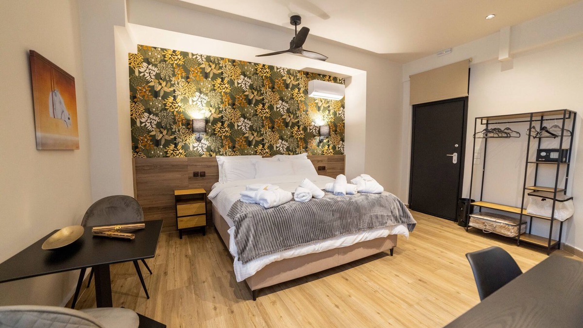 Trikala House | Trikala Mall Suites 2nd Floor Suite Number 21