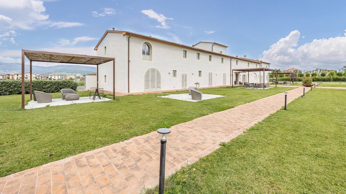 Agliana Apartment | Trilo Classic Modern Apt Close to Pistoia, Agliana, Italy