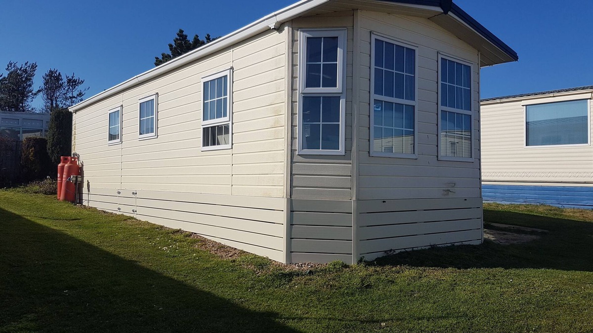 Aldborough House | Trimingham Park; Lovely Caravan 51, Brilliant Sea Views, Cromer Norfolk