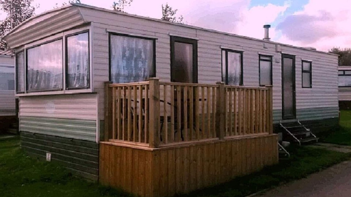 Aldborough House | Trimingham Pk, Comfy caravan 148 ; Gt Seaview ; 10min walk to beach