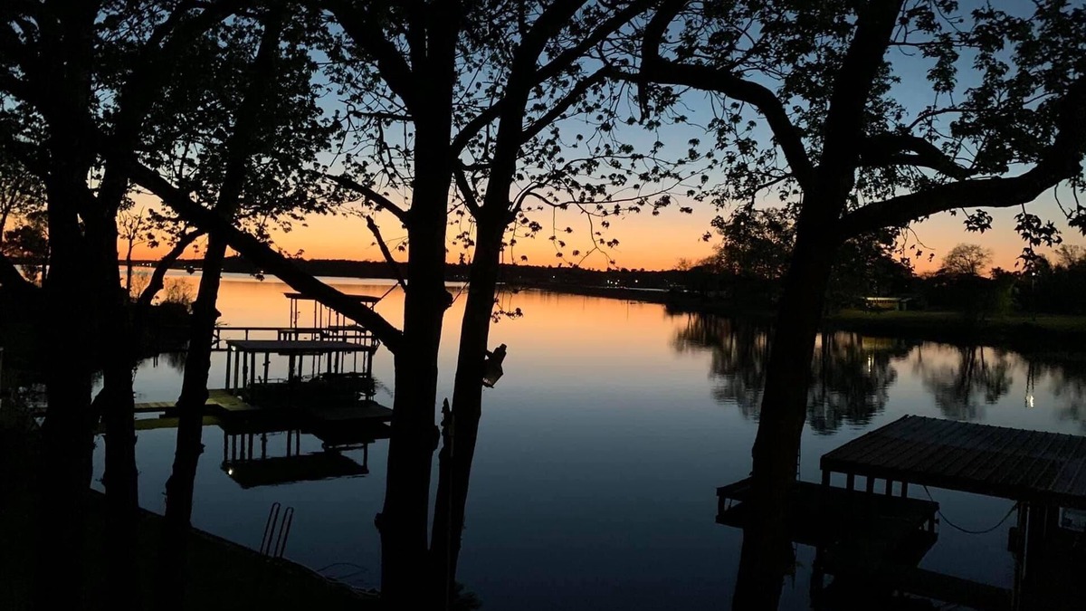 Trinity House | Trinity Chalet, Lakefront Downstairs Home w/, Covered Patio! Sleeps 3