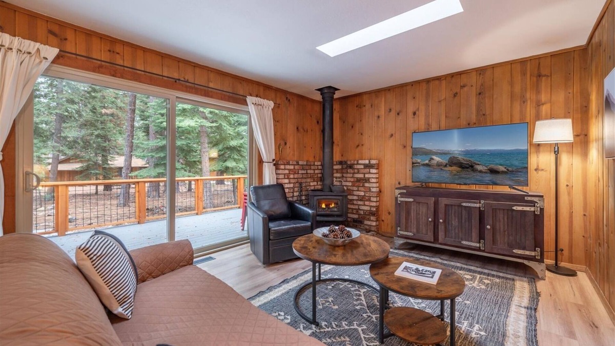 Carnelian Bay Cabin | Triple C, 3BD/2BA, Dog-Friendly