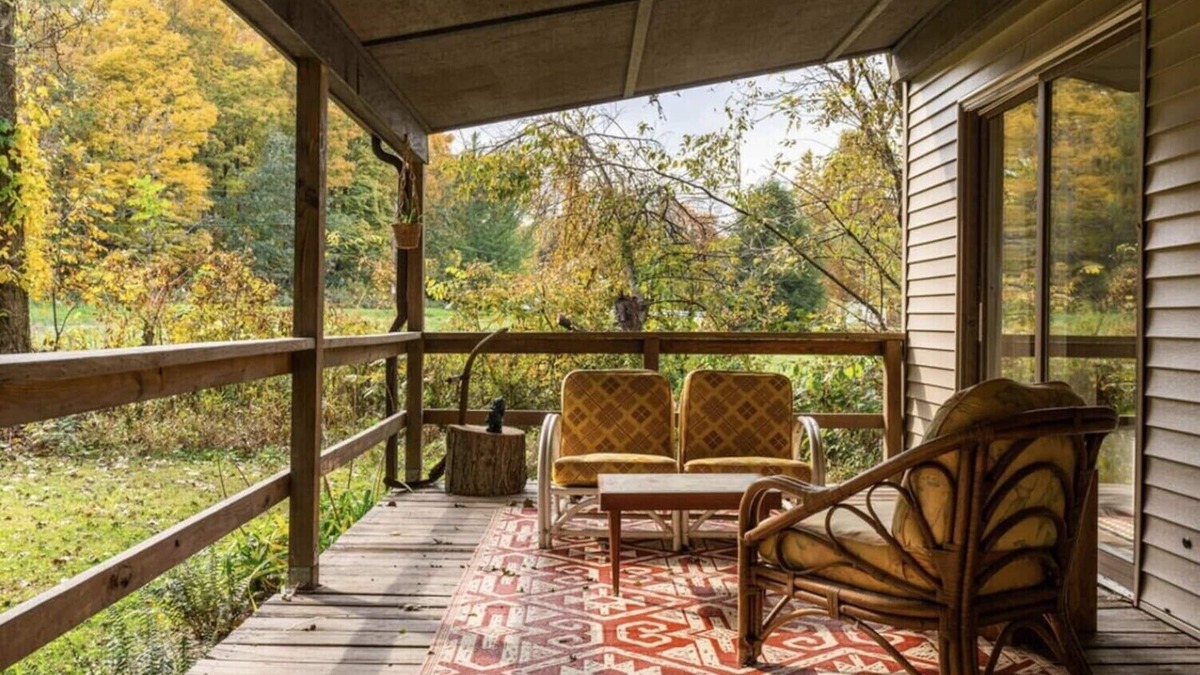 Bellville House | Triple Creek 3 bedroom Cabin near Mohican Park, Malabar Farms & Snow Trails