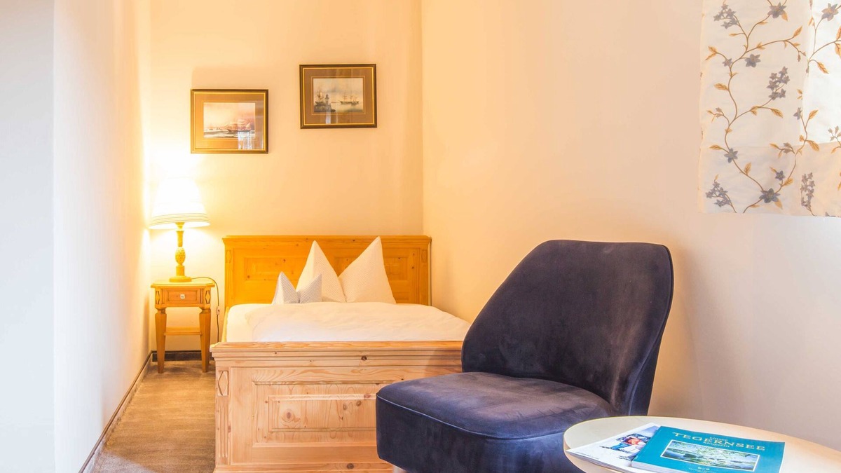 Egern Apartment | Triple room 2 - Hotel garni Berlin