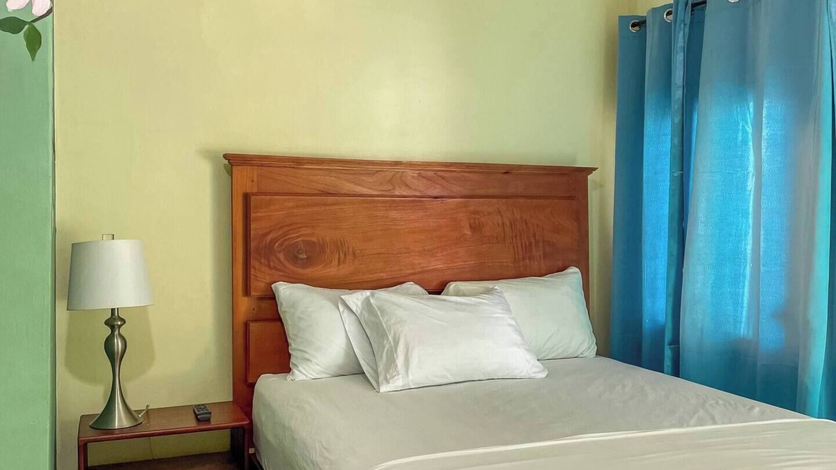 Moyogalpa Bed & Breakfast | Triple Room with View