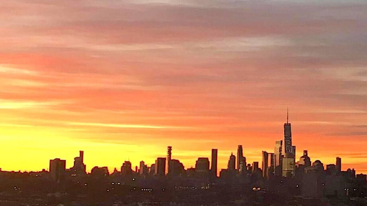 Union City Apartment | Triple See NY Now - Sleeps 41 -15 Mins to NYC