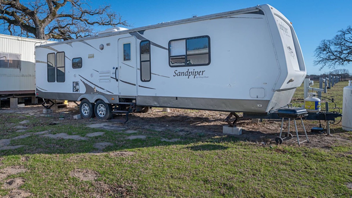 Tyler House | Triple W Sandpiper RV