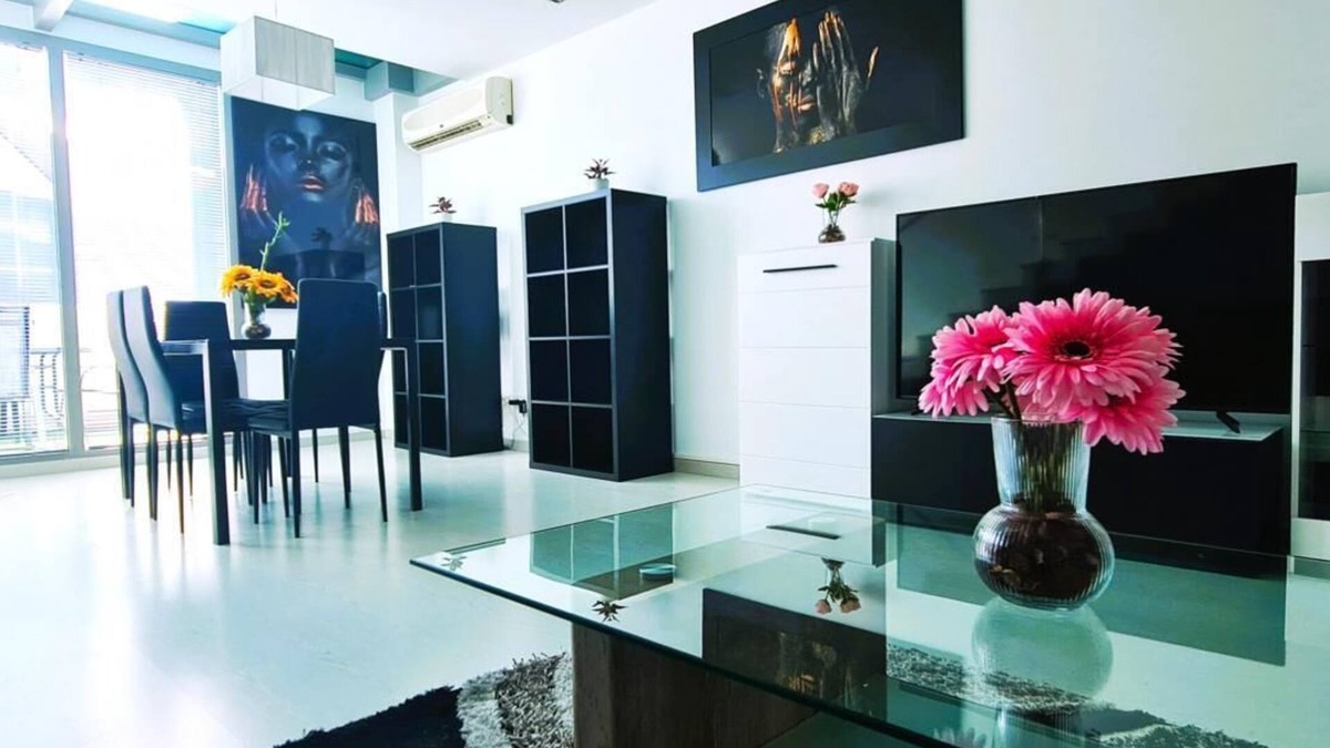 Hortaleza Apartment | Triplex loft with terrace San Chinarro