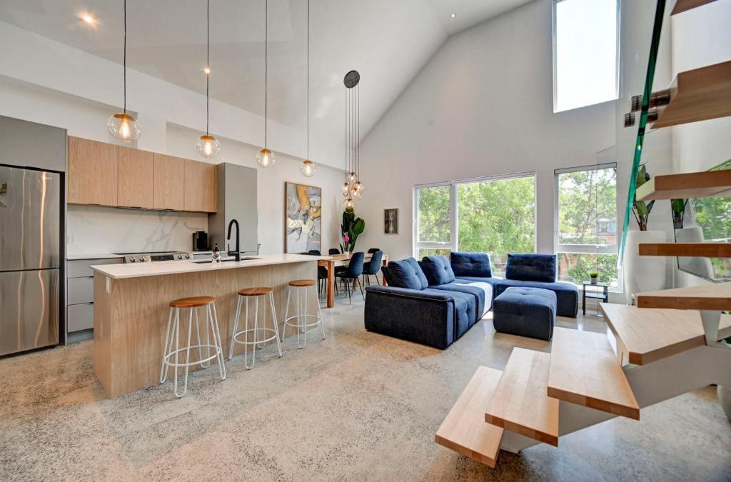 Pointe-Saint-Charles Apartment | TripMontreal 302