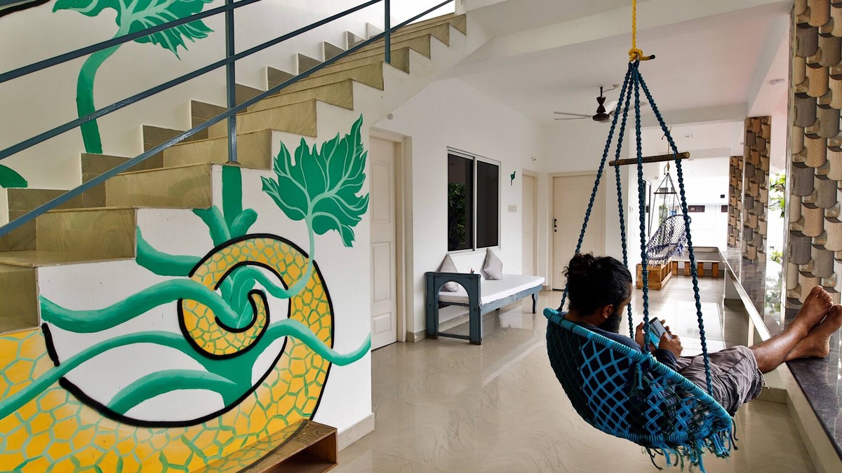 Sea View Ward Hotel | Trippr Alleppey - Backpacker Hostel