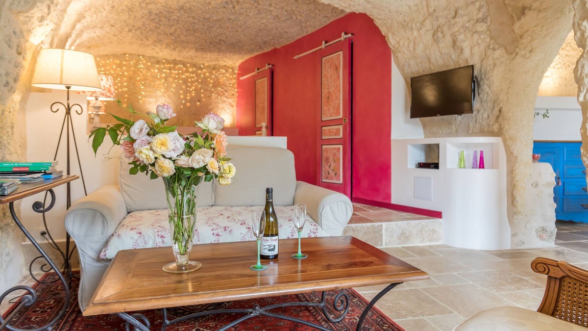Noizay Cottage | Troglodyte lodging in Touraine: charm & unusual