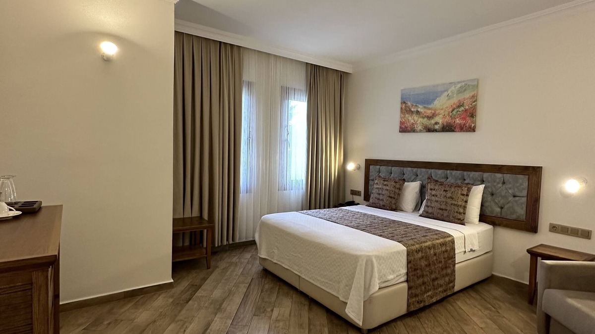 Gokceada Hotel | TROİADA OTEL