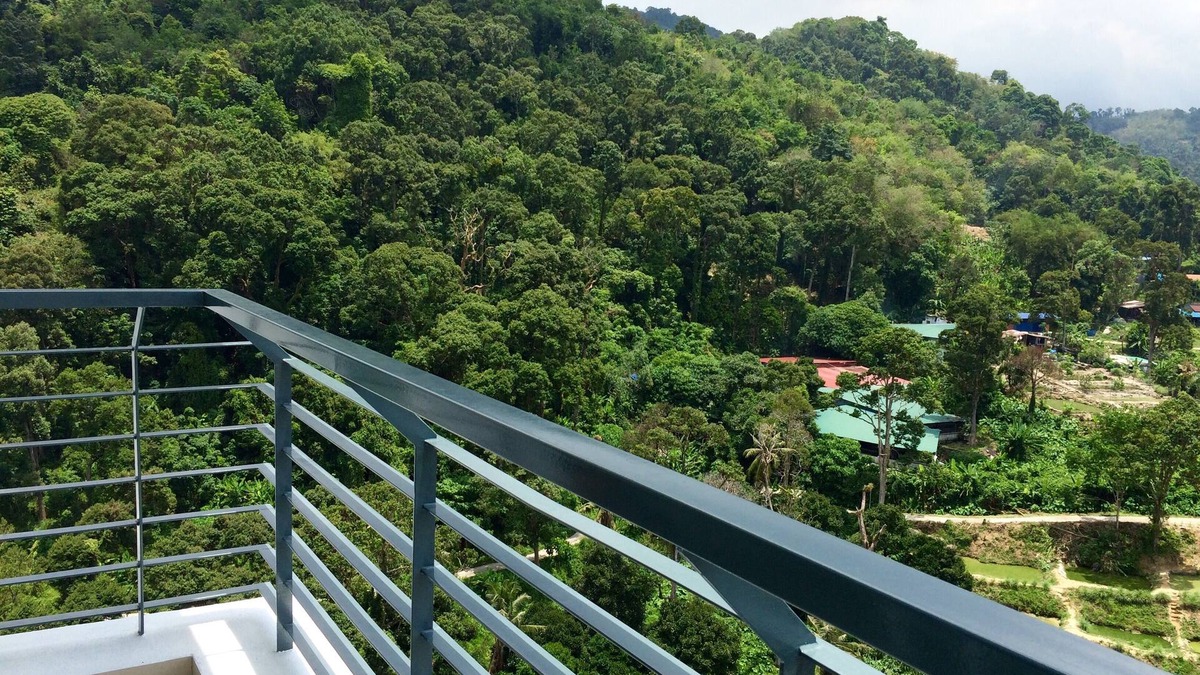 Bayan Lepas House | TROPICAL ESCAPE HOME