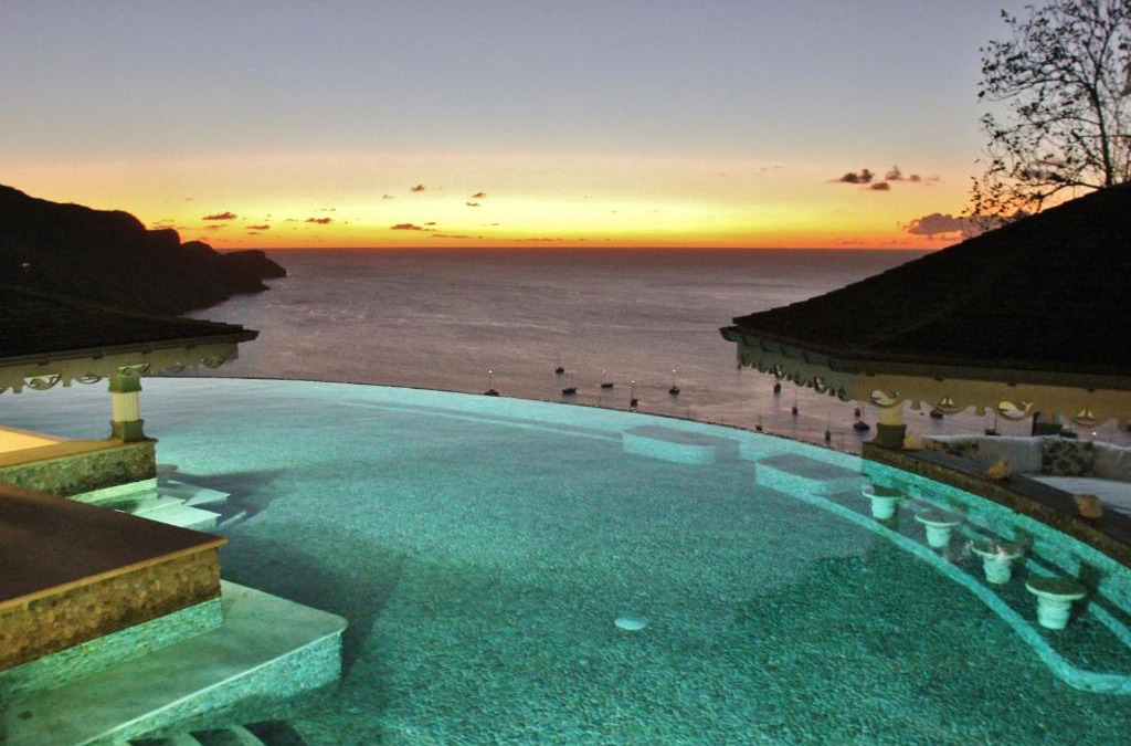 Friendship Bay Hotel | Tropical Hideaway