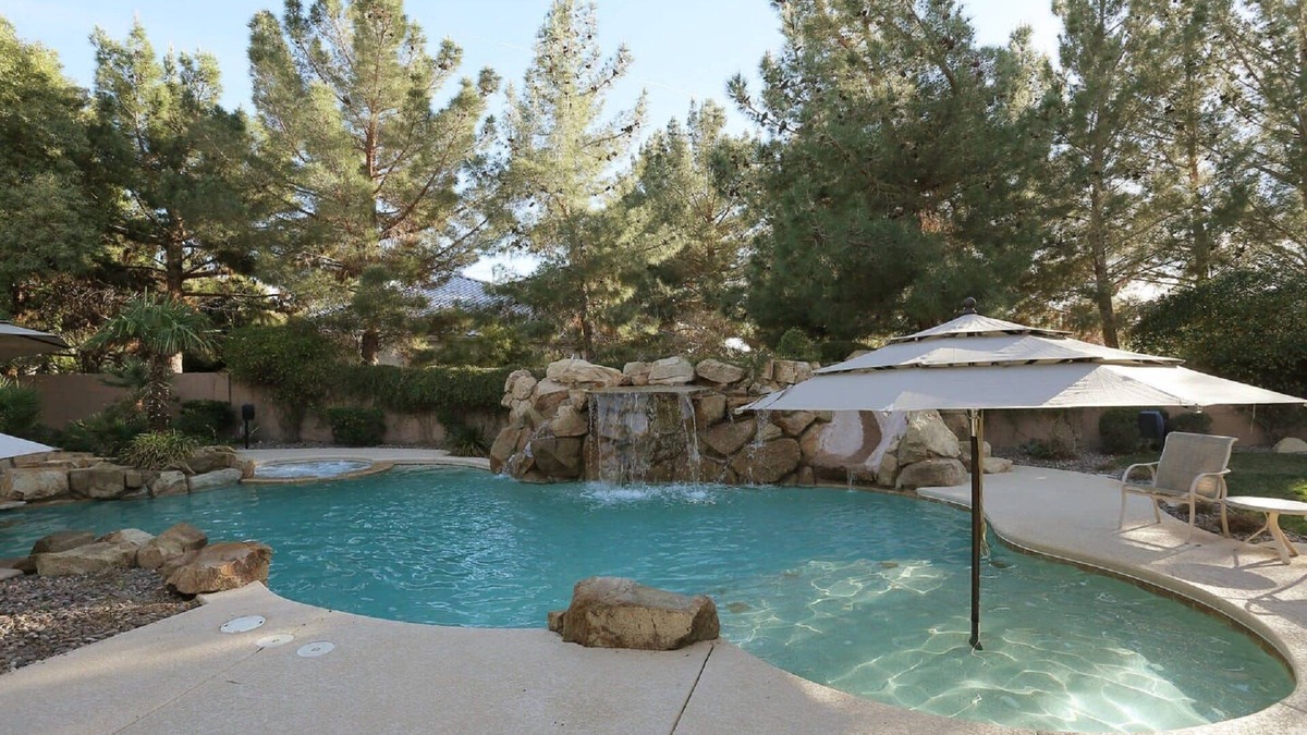 Las Vegas House | Tropical Las Vegas Vacation Luxury Home