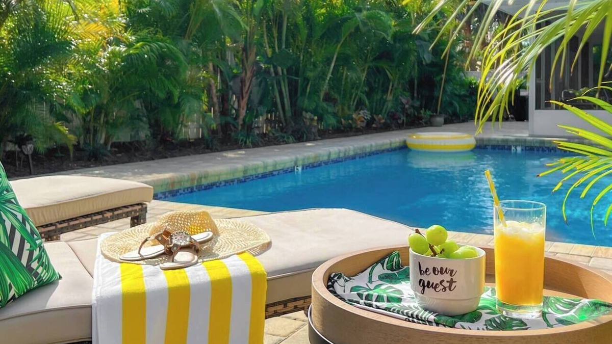 Arlington Park Villa | Tropical Luxury: Pool, Game Room, Near Beaches