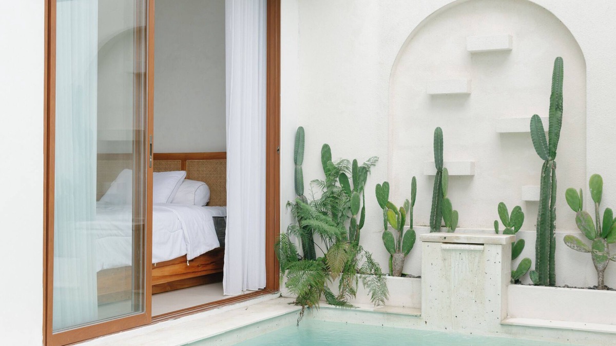 Padangsambian Klod Villa | Tropical Minimal-Lux Villa 2BR, 10mnt to Batu Belig Beach