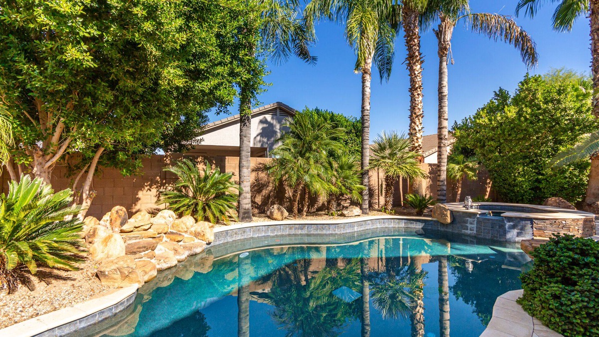 Ashley Heights House | Tropical Oasis in Sunny Arizona!
