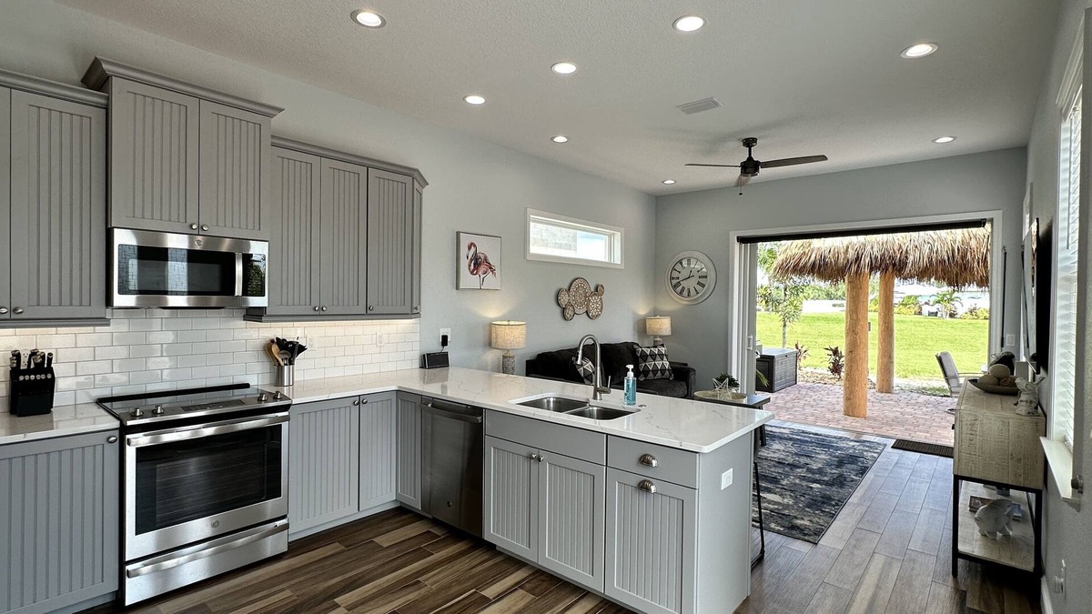 Polk City Resort | Tropical Paradise Rental in Key West-Inspired Gated Resort