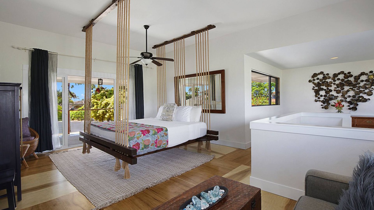 Poipu House | Tropical Paradise - Stunning King Hanging Bed - 360 degree views !