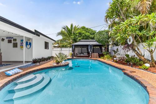 Oakland Park House | Tropical South Florida Home