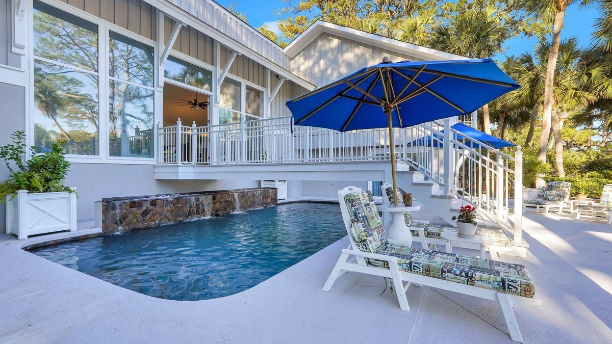 Palmetto Dunes House | Tropical Waterfront Oasis