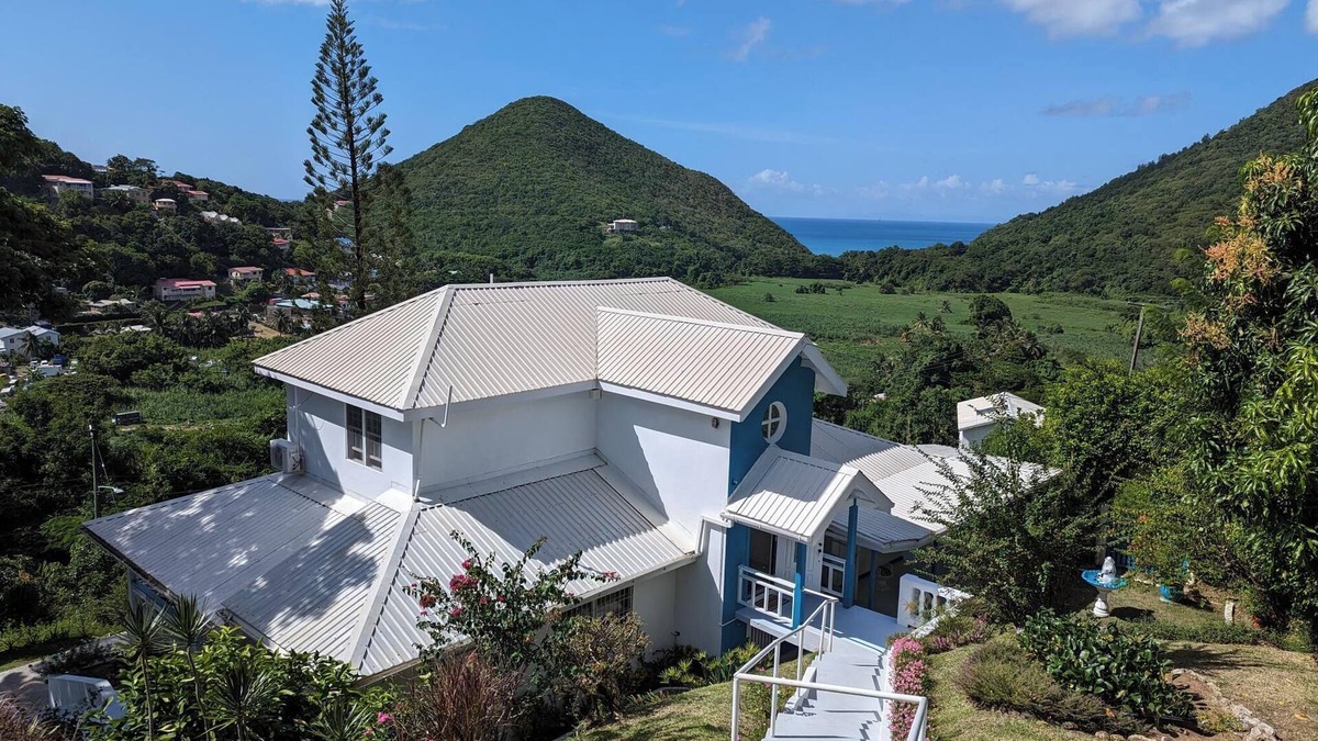 Bois d'Orange House | Trouya Beach House Saint Lucia W.I