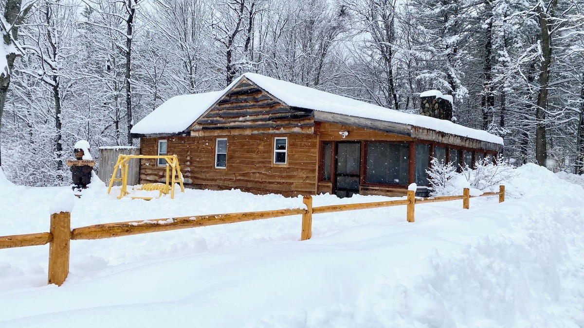 North Conway Cabin | Troy's Cabin in North Conway with Hot Tub