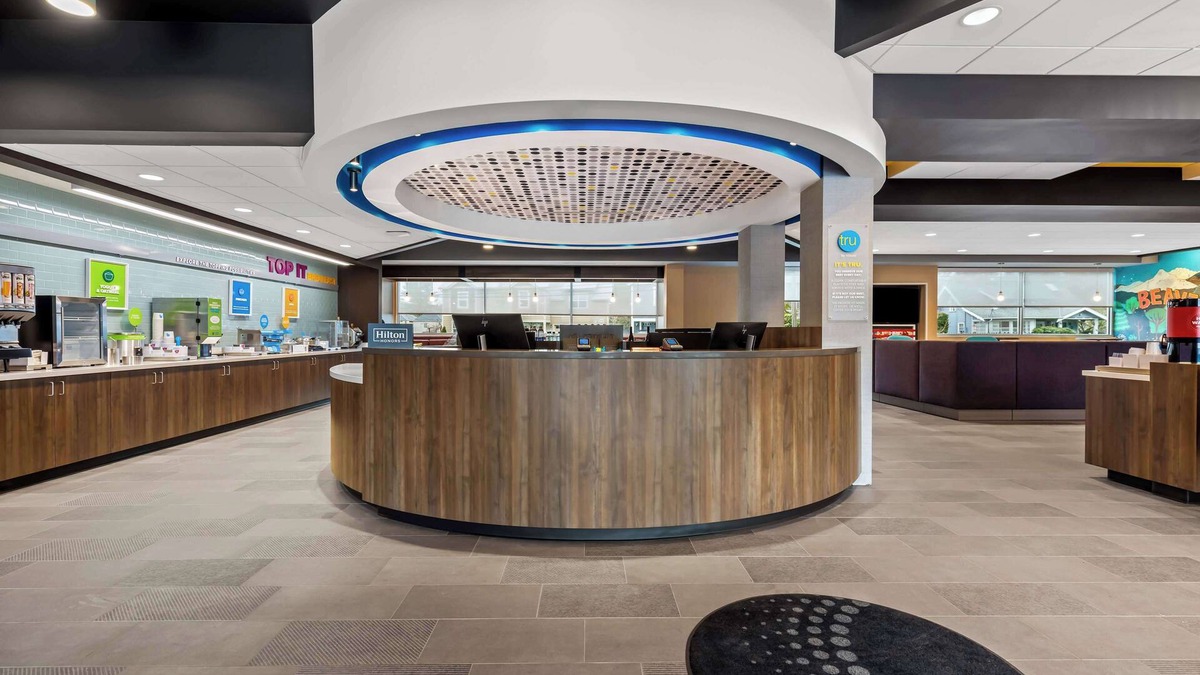 Aloha Hotel | Tru By Hilton Aloha Beaverton