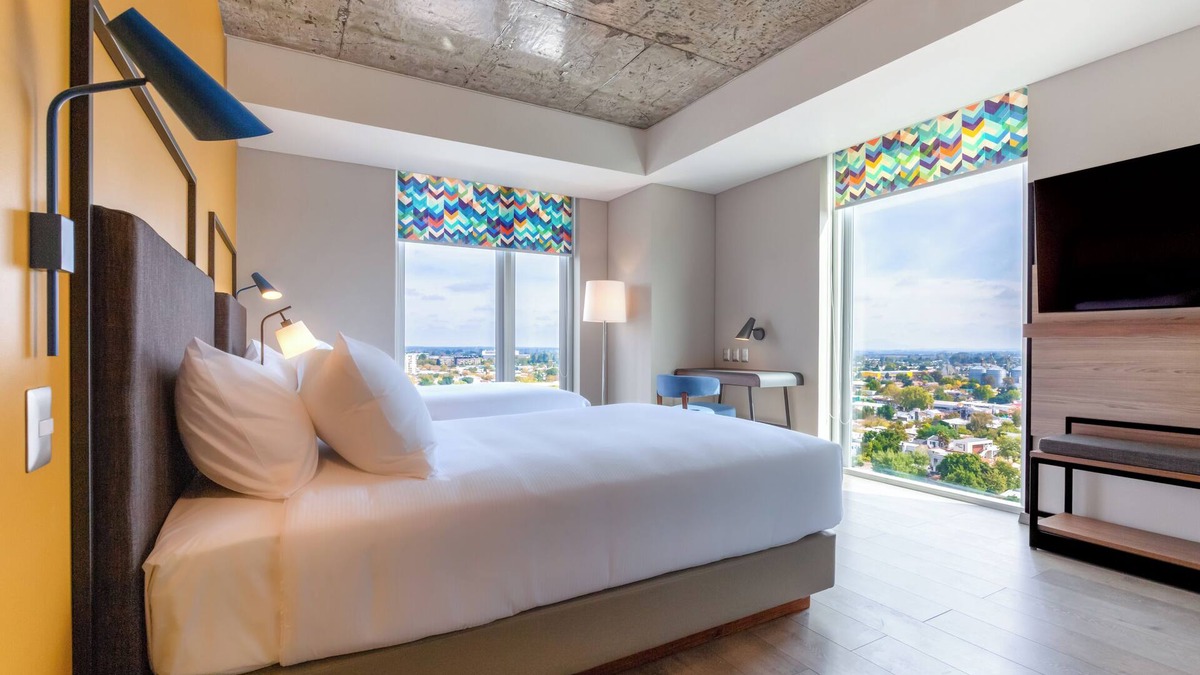 Chillan Hotel | Tru By Hilton Chillan Ferrat