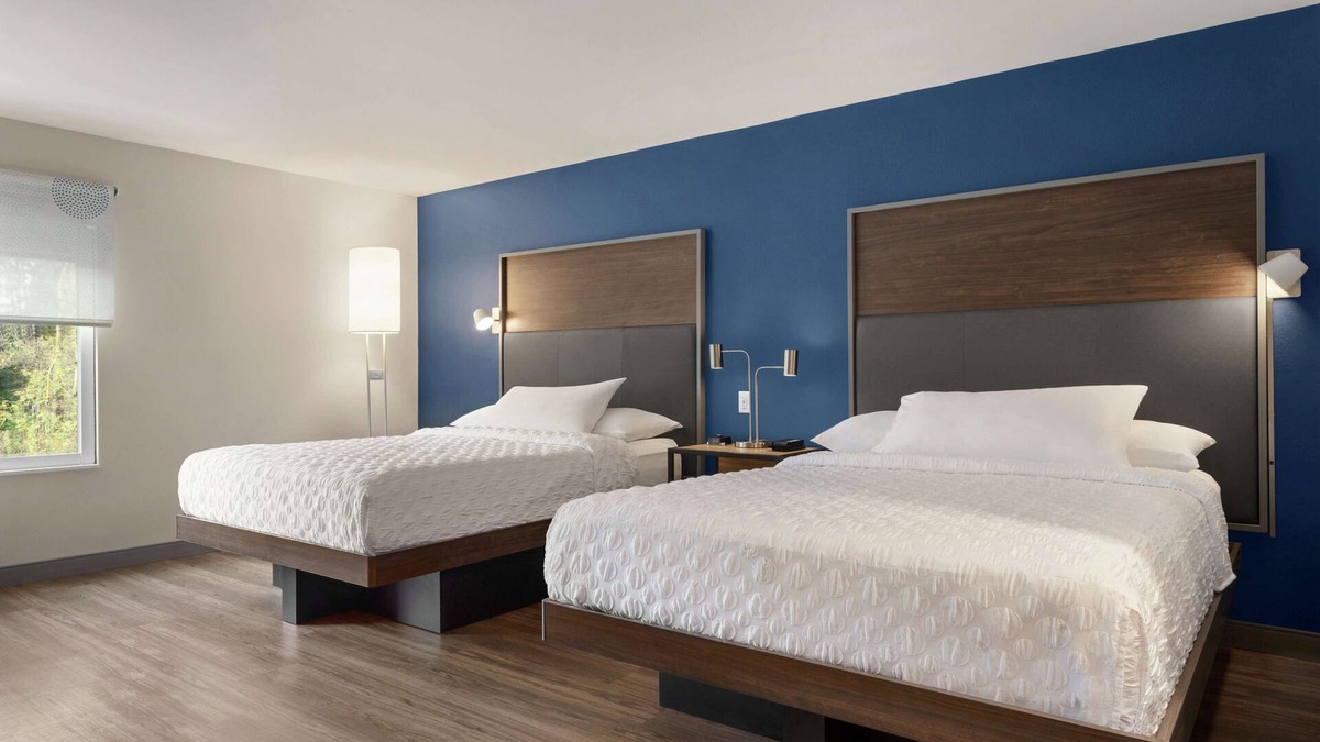 Duluth Hotel | Tru by Hilton Duluth Mall Area
