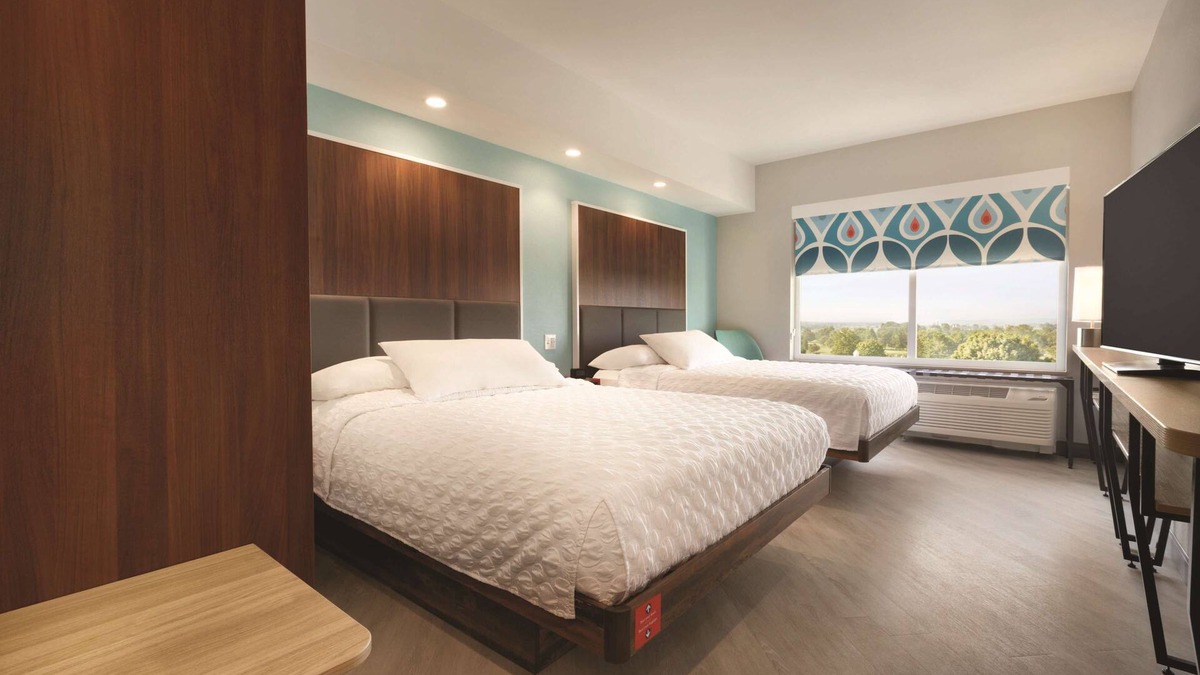 Witmer Hotel | Tru by Hilton Lancaster East
