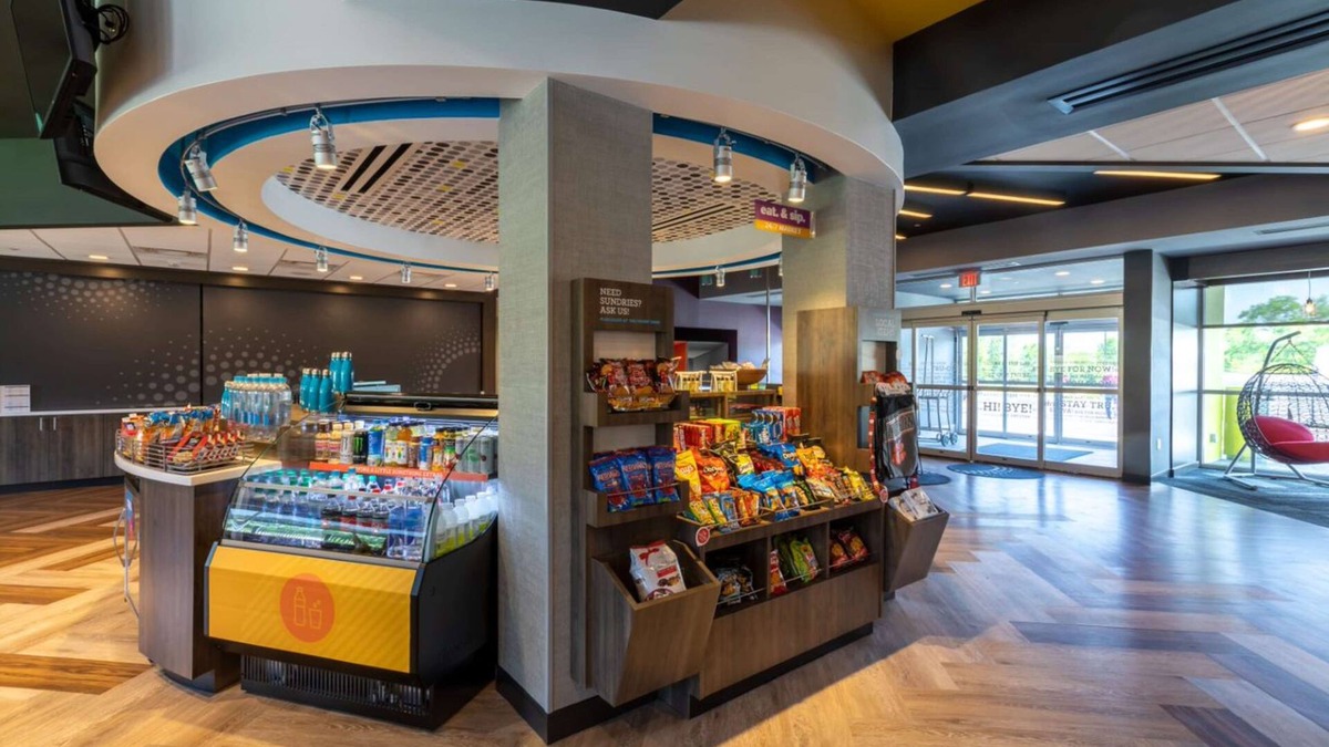 Keowee Hotel | Tru by Hilton Seneca Clemson