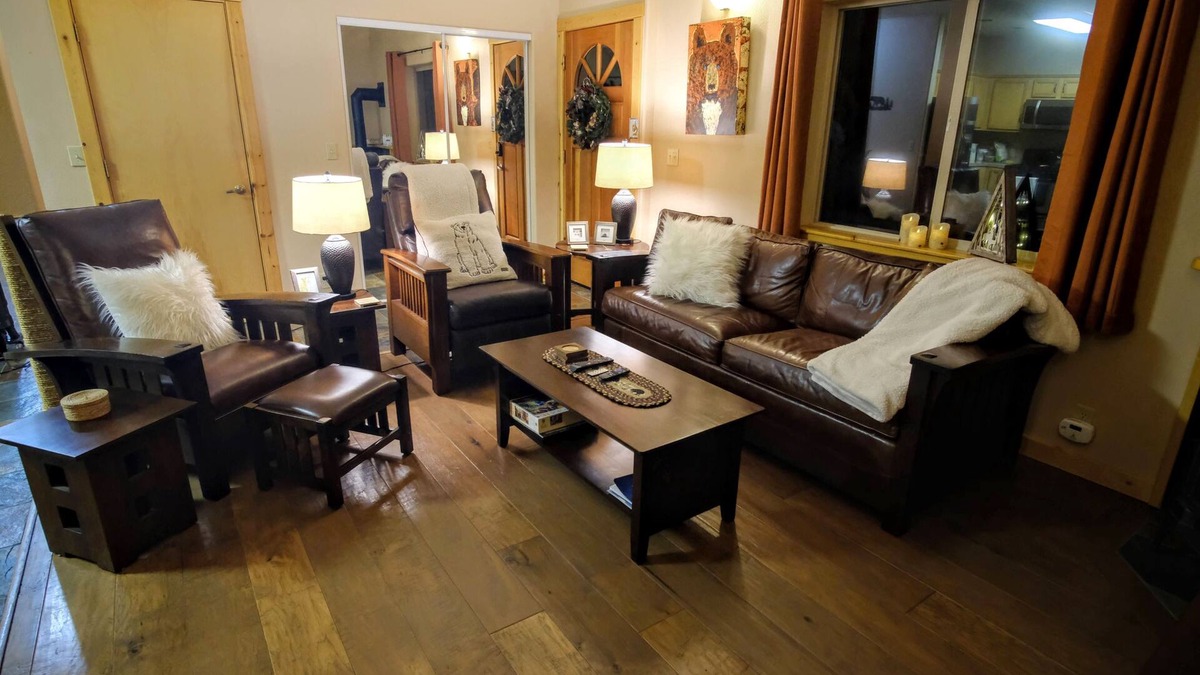 Truckee Condo | Truckee Tahoe Donner: Sun - Lakes - Hiking and Mountain Biking Trails and more!