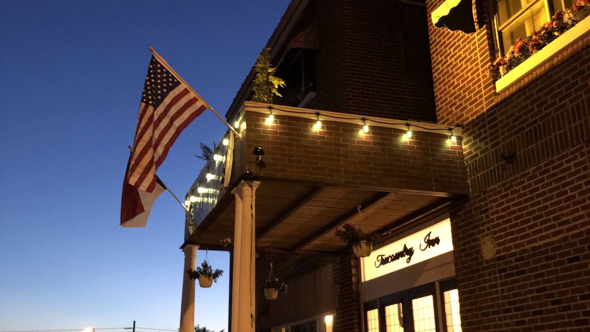 Brady Hotel | Trucountry Inn