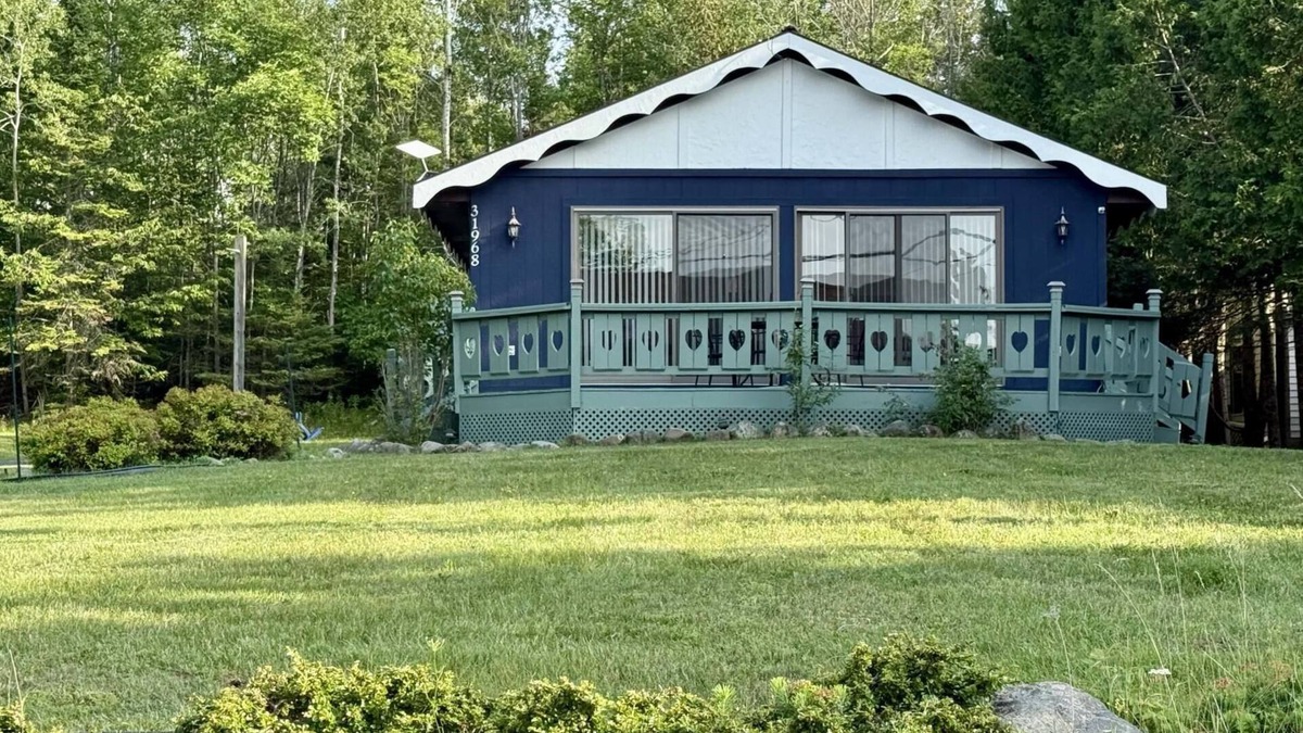 Drummond House | True North on Drummond Island